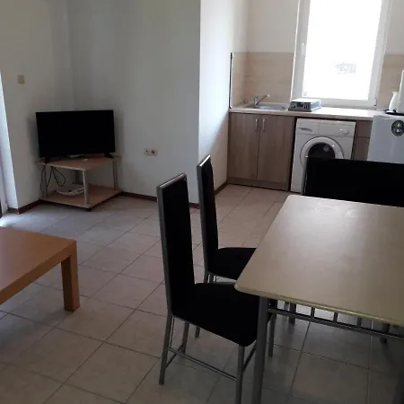 דירה Ganz Real Estate 2 סאני ביץ'